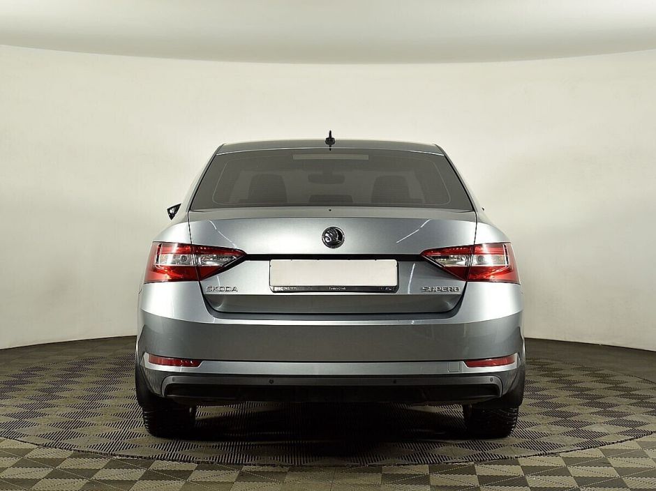 Skoda Superb 1.4 РКПП, 2017, 71 000 км фото 6
