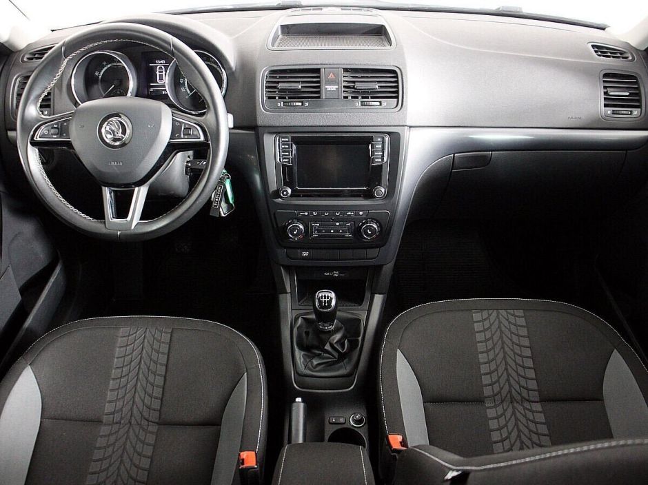 Skoda Yeti 1.6 МКПП, 2018, 65 000 км фото 10