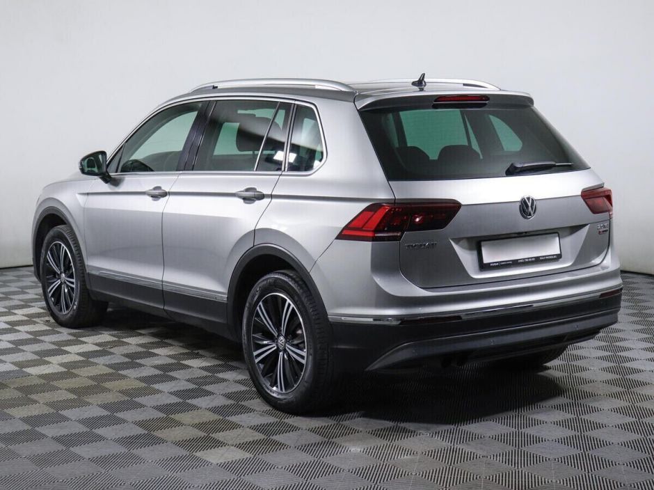 Volkswagen Tiguan 2.0 РКПП, 2017, 74 000 км фото 4
