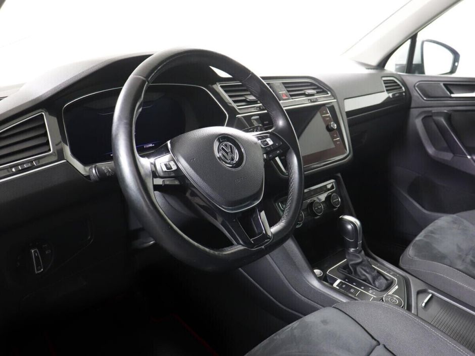 Volkswagen Tiguan 2.0 РКПП, 2017, 74 000 км фото 5