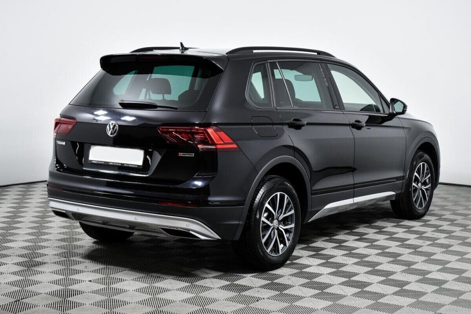 Volkswagen Tiguan 2.0 РКПП, 2020, 39 000 км фото 2
