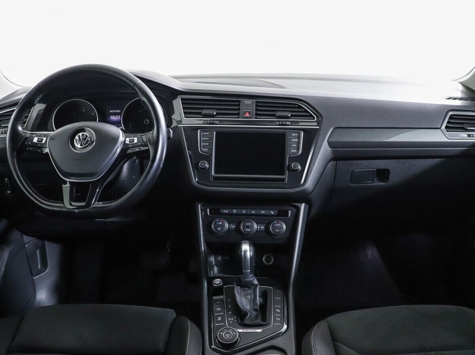Volkswagen Tiguan 2.0 РКПП, 2018, 73 000 км фото 7