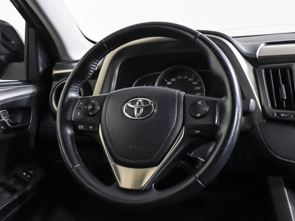 Toyota RAV4 2.2 АКПП, 2014, 121 000 км фото 8