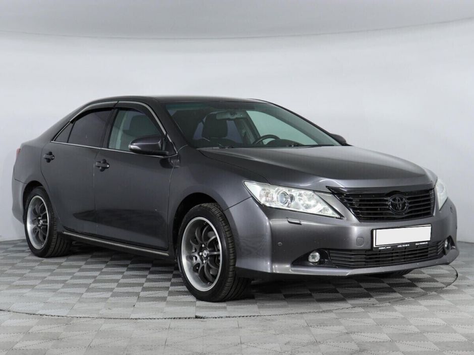 Toyota Camry 2.5 АКПП, 2012, 145 000 км фото 3
