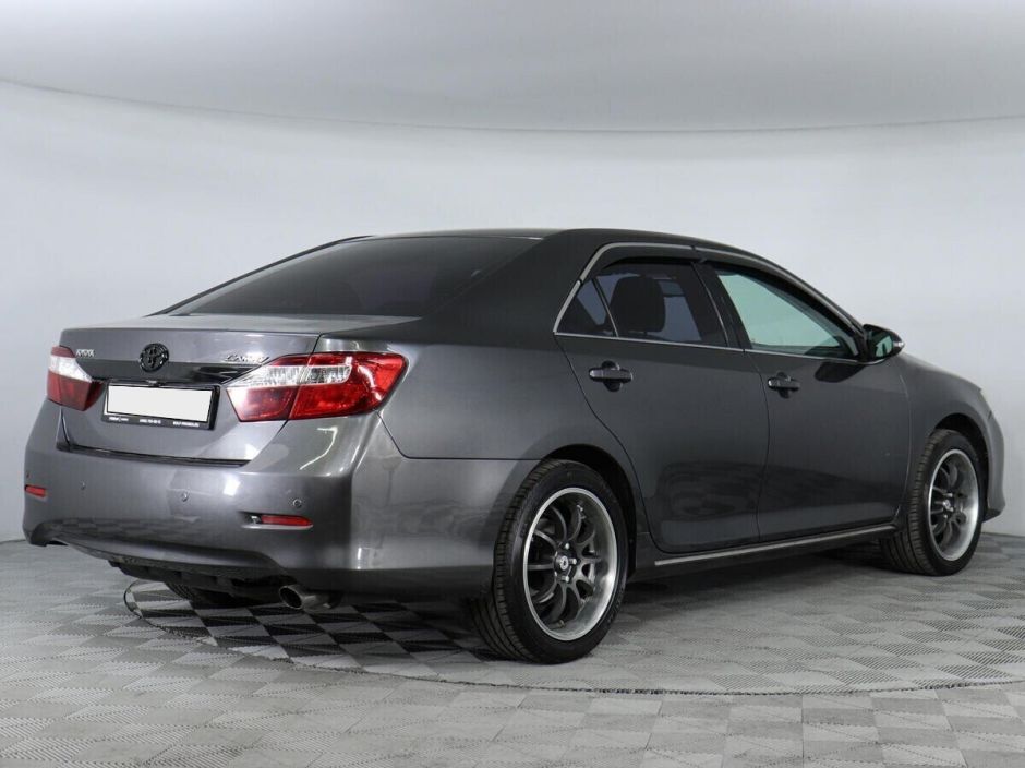 Toyota Camry 2.5 АКПП, 2012, 145 000 км фото 5