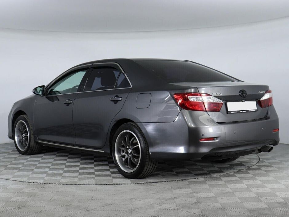Toyota Camry 2.5 АКПП, 2012, 145 000 км фото 7