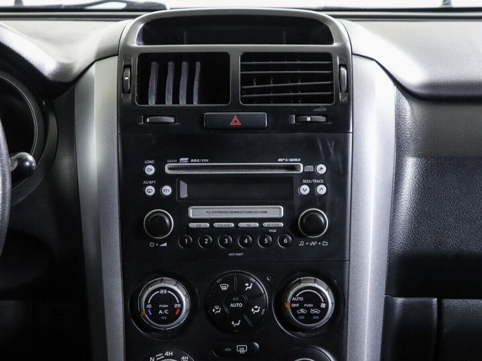 Suzuki Grand Vitara 2.0 МКПП, 2008, 180 000 км фото 13