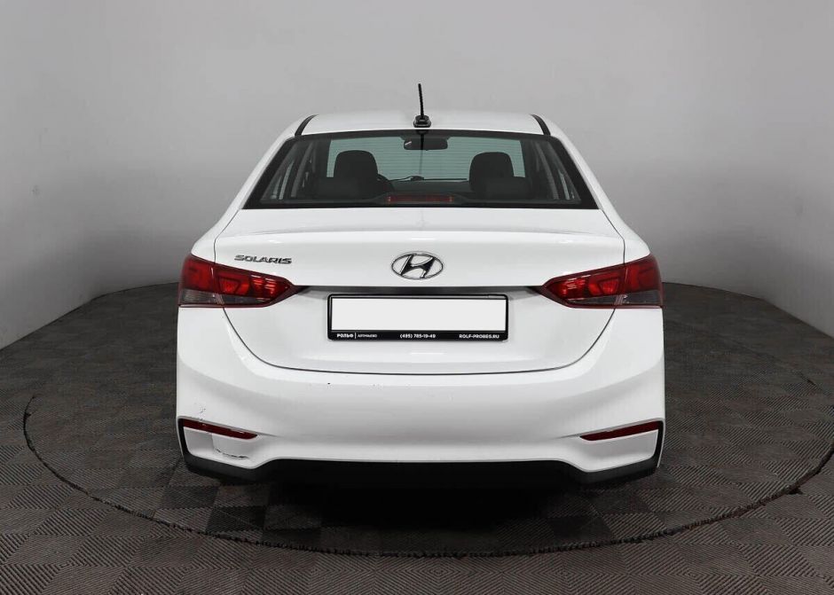 Hyundai Solaris 1.4 МКПП, 2018, 60 000 км фото 3