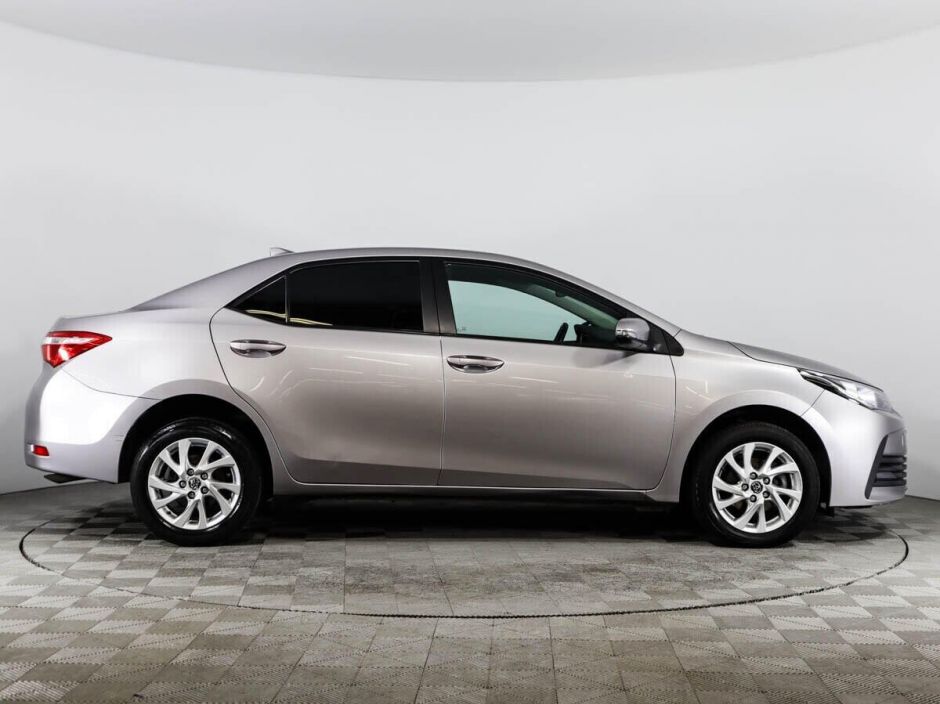 Toyota Corolla 1.6 CVT, 2018, 71 000 км фото 4