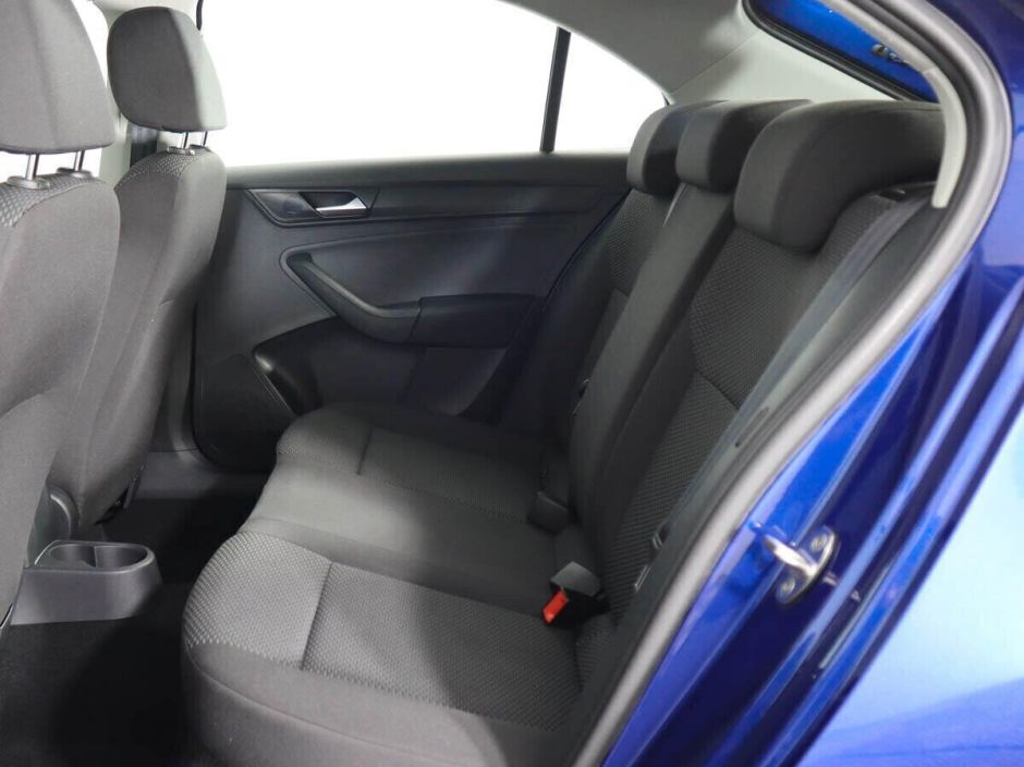 Volkswagen Polo 1.6 МКПП, 2020, 48 000 км фото 10