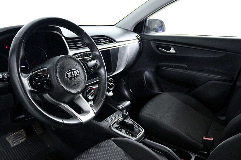 Kia Rio 1.6 АКПП, 2021, 29 000 км фото 15