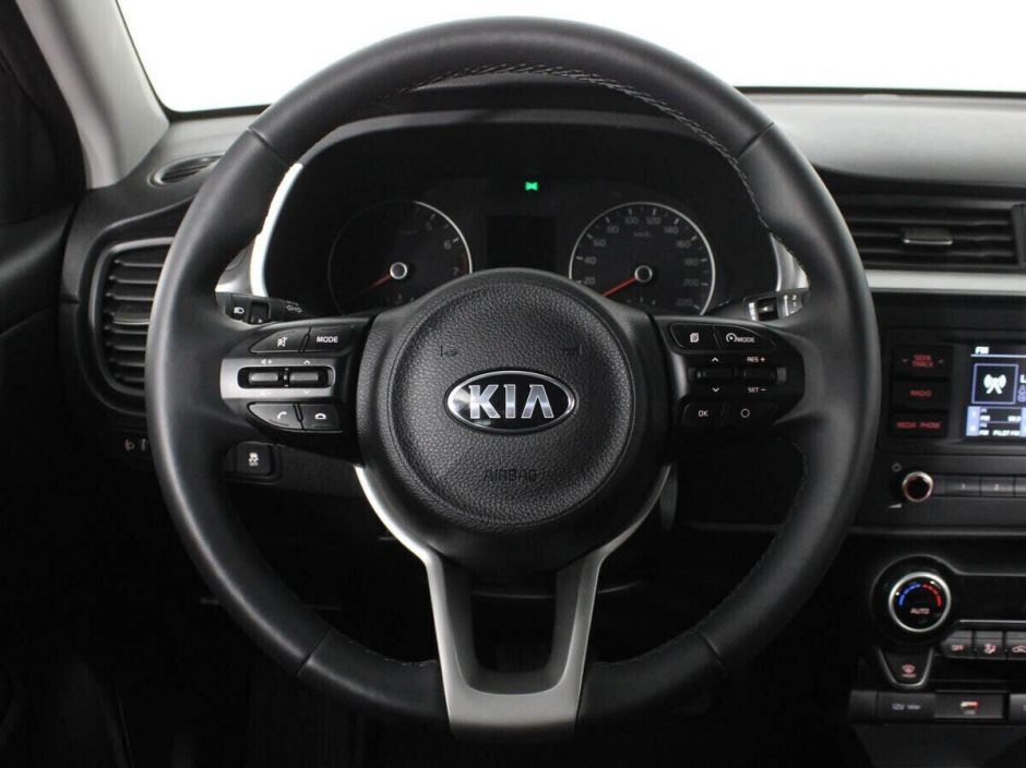 Kia Rio 1.6 АКПП, 2021, 26 000 км фото 9
