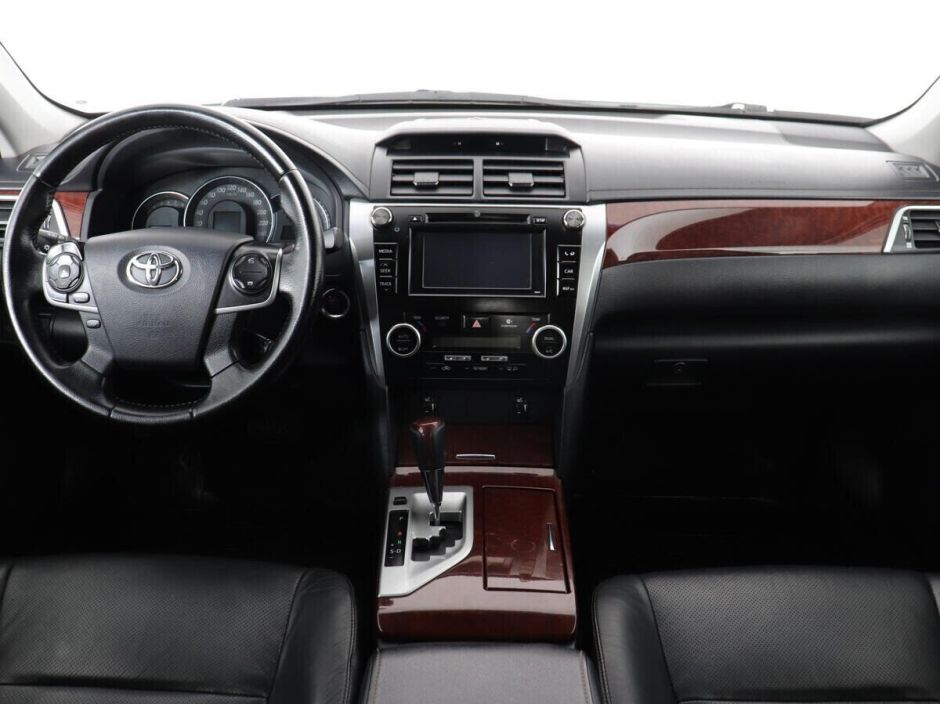 Toyota Camry 2.5 АКПП, 2012, 144 000 км фото 11