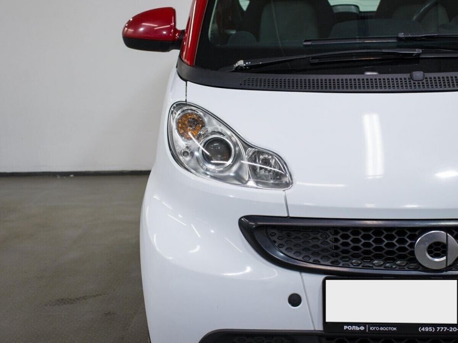 Smart Fortwo 1.0 РКПП, 2015, 105 000 км фото 9