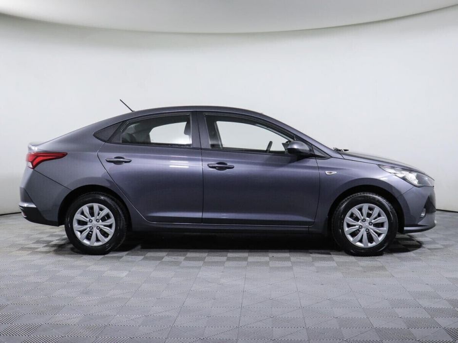 Hyundai Solaris 1.6 МКПП, 2022, 26 000 км фото 4