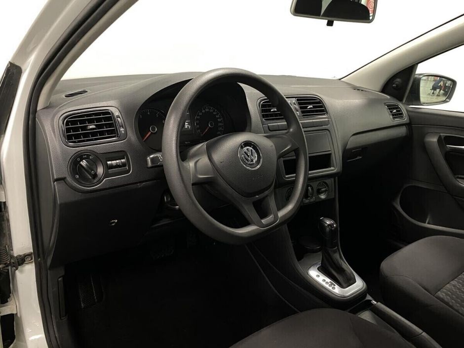Volkswagen Polo 1.6 АКПП, 2019, 55 000 км фото 9