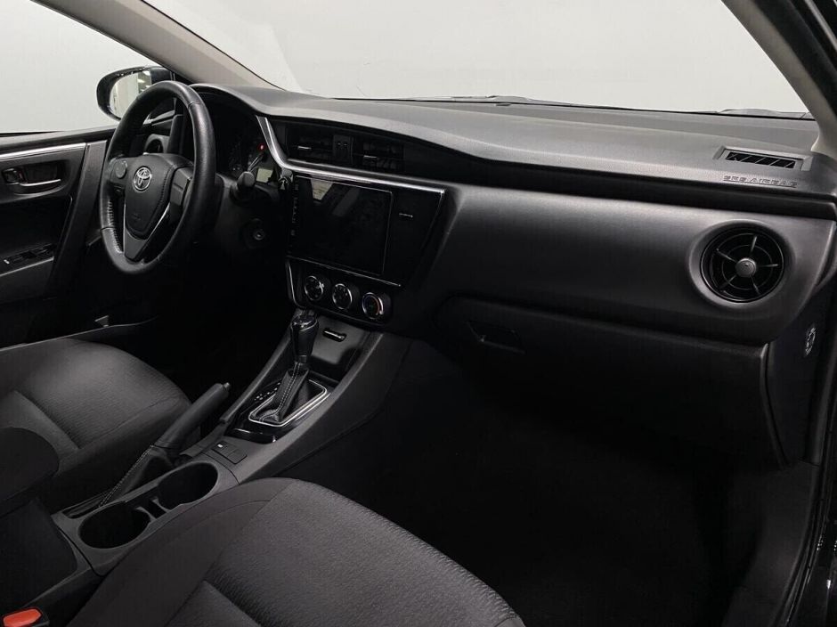 Toyota Corolla 1.6 CVT, 2018, 69 000 км фото 12