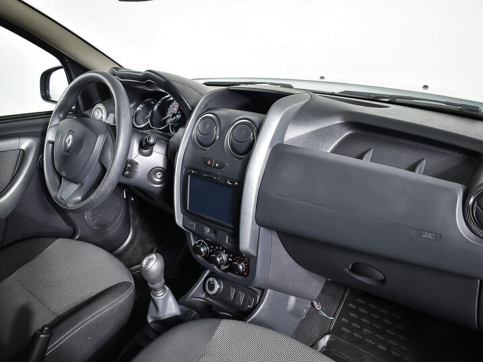 Renault Duster 1.6 МКПП, 2017, 72 000 км фото 11