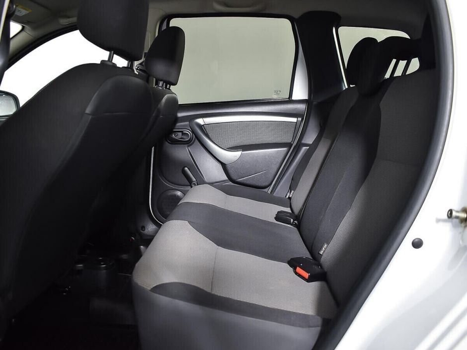 Renault Duster 1.6 МКПП, 2017, 72 000 км фото 12