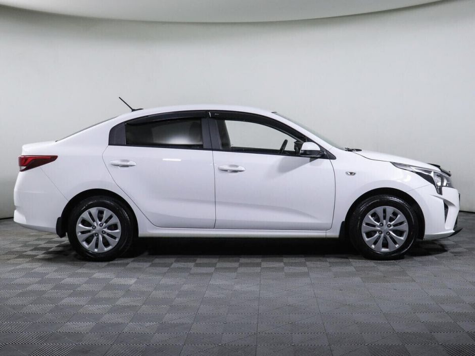 Kia Rio 1.6 АКПП, 2021, 36 000 км фото 4