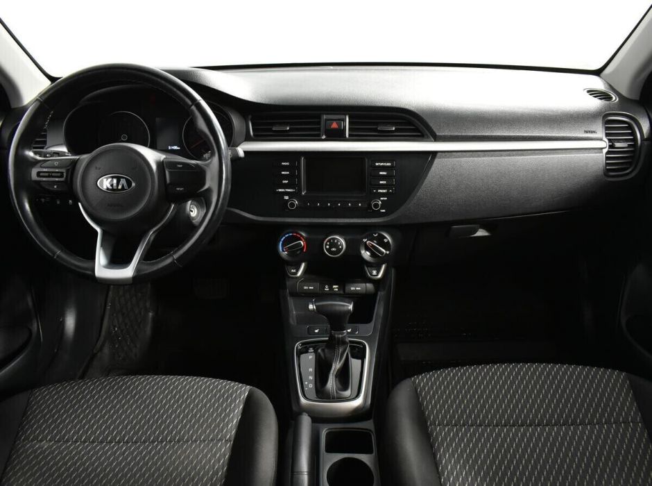 Kia Rio 1.6 АКПП, 2019, 57 000 км фото 11