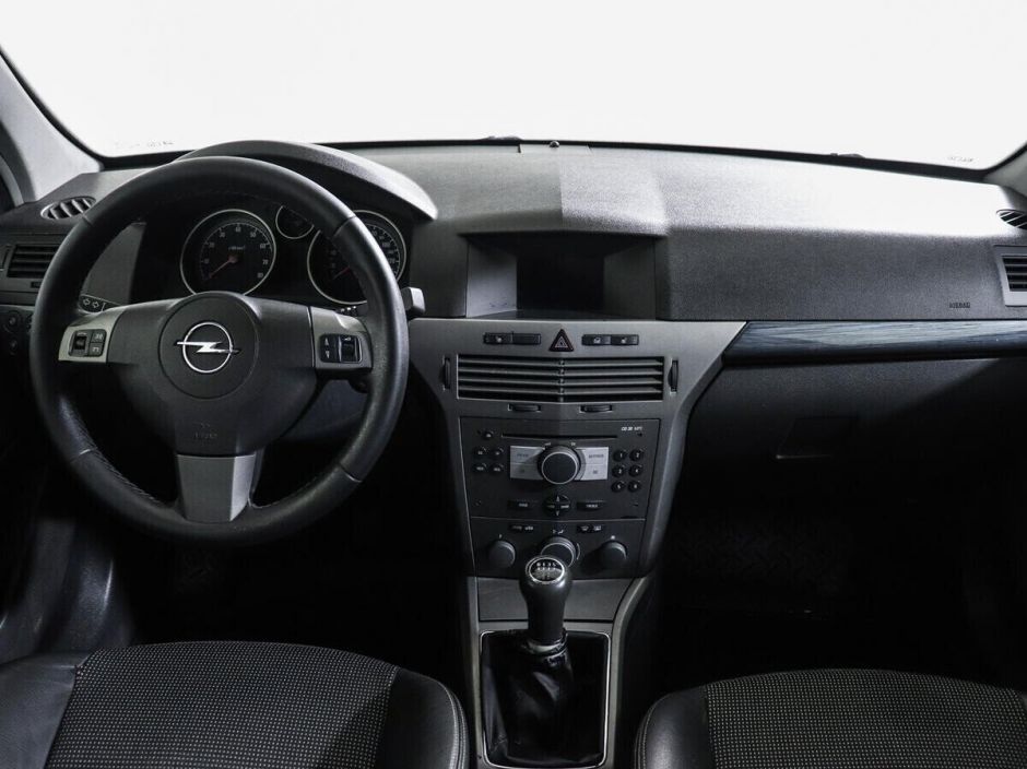 Opel Astra 1.8 МКПП, 2005, 220 000 км фото 12