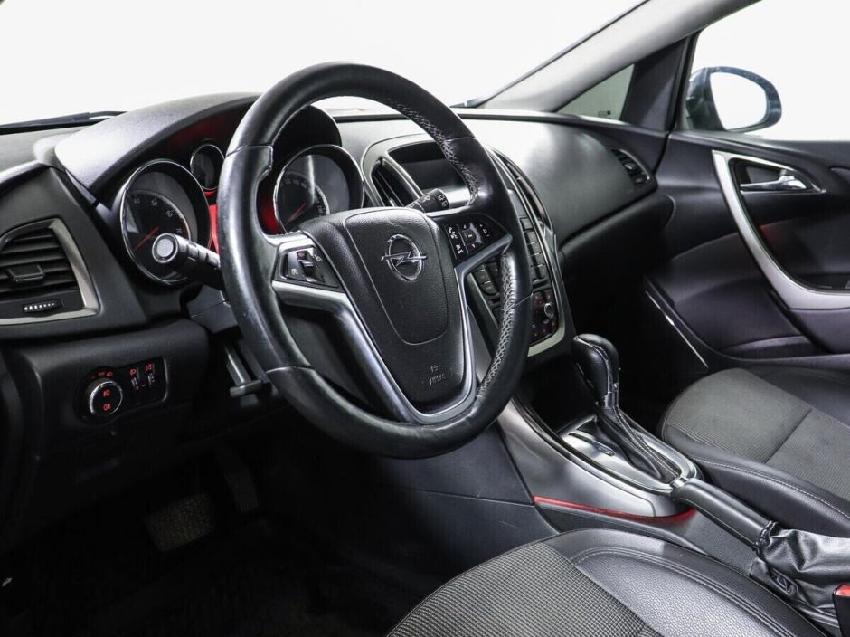 Opel Astra 1.4 АКПП, 2012, 146 000 км фото 14