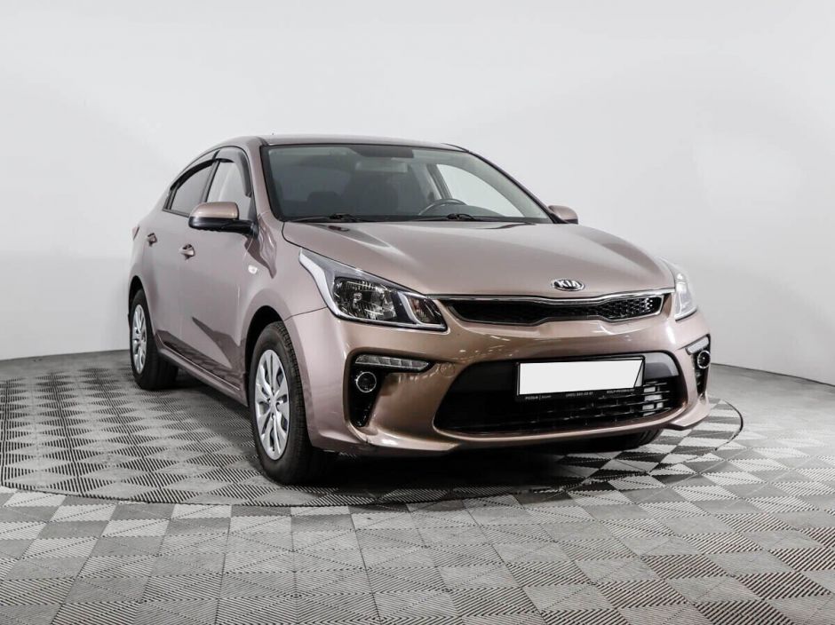 Kia Rio 1.6 АКПП, 2018, 71 000 км фото 3