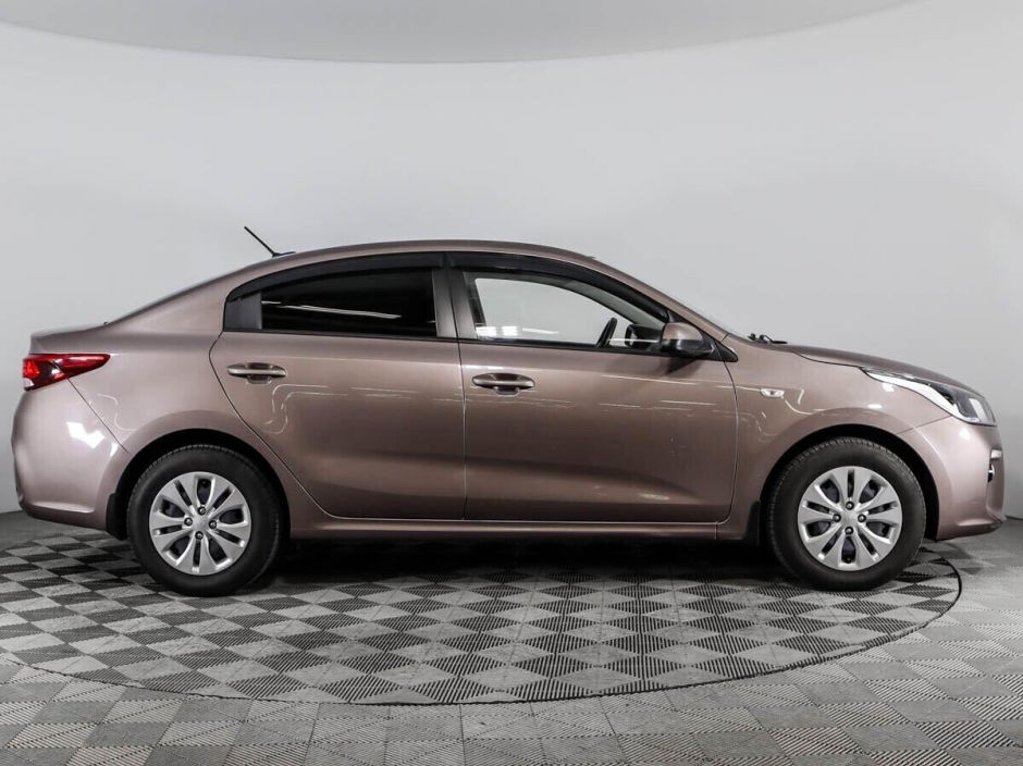 Kia Rio 1.6 АКПП, 2018, 71 000 км фото 4