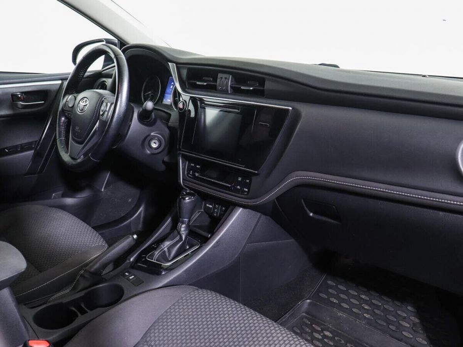 Toyota Corolla 1.6 CVT, 2016, 89 000 км фото 9
