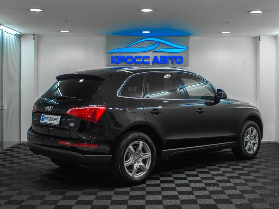Audi Q5 2.0 РКПП, 2011, 143 653 км фото 2