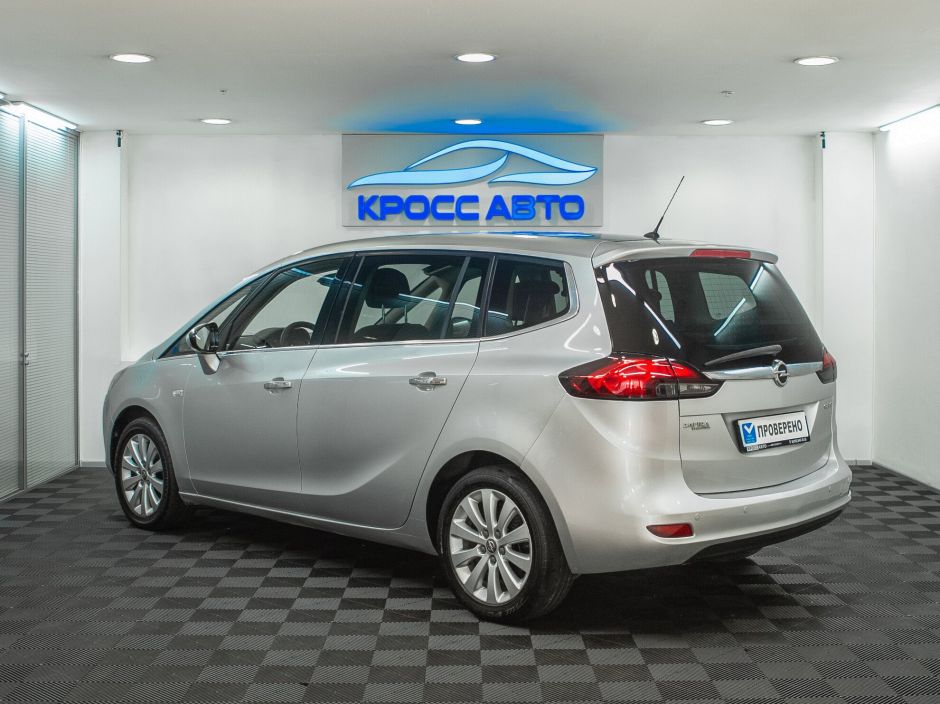 Opel Zafira 1.4 АКПП, 2013, 136 259 км фото 4