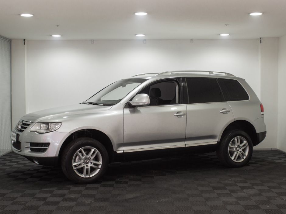 Volkswagen Touareg 2.5 АКПП, 2009, 161 352 км фото 1