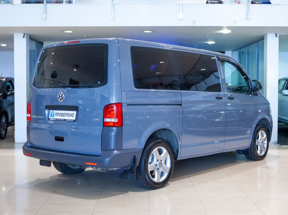 Volkswagen Caravelle 2.0 МКПП, 2012, 176 321 км фото 2