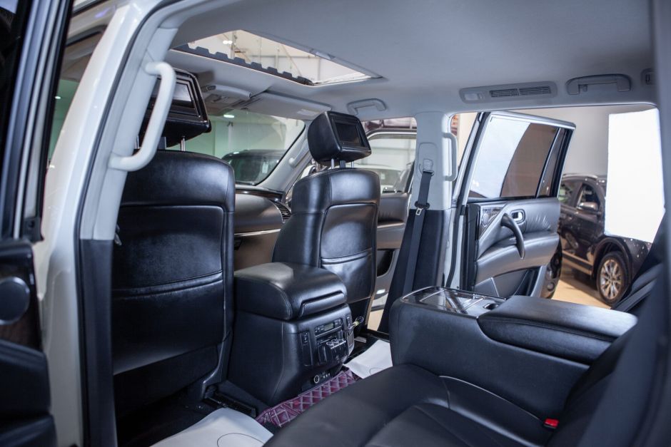 Infiniti QX80 5.6 АКПП, 2014, 162 054 км фото 7