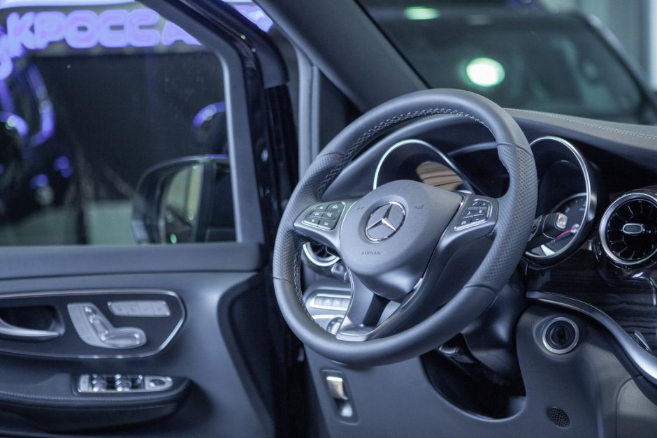 Mercedes-Benz V-класс 2.0 АКПП, 2023, 10 км фото 17