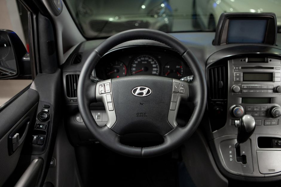 Hyundai Grand Starex 2.5 АКПП, 2010, 149 746 км фото 7
