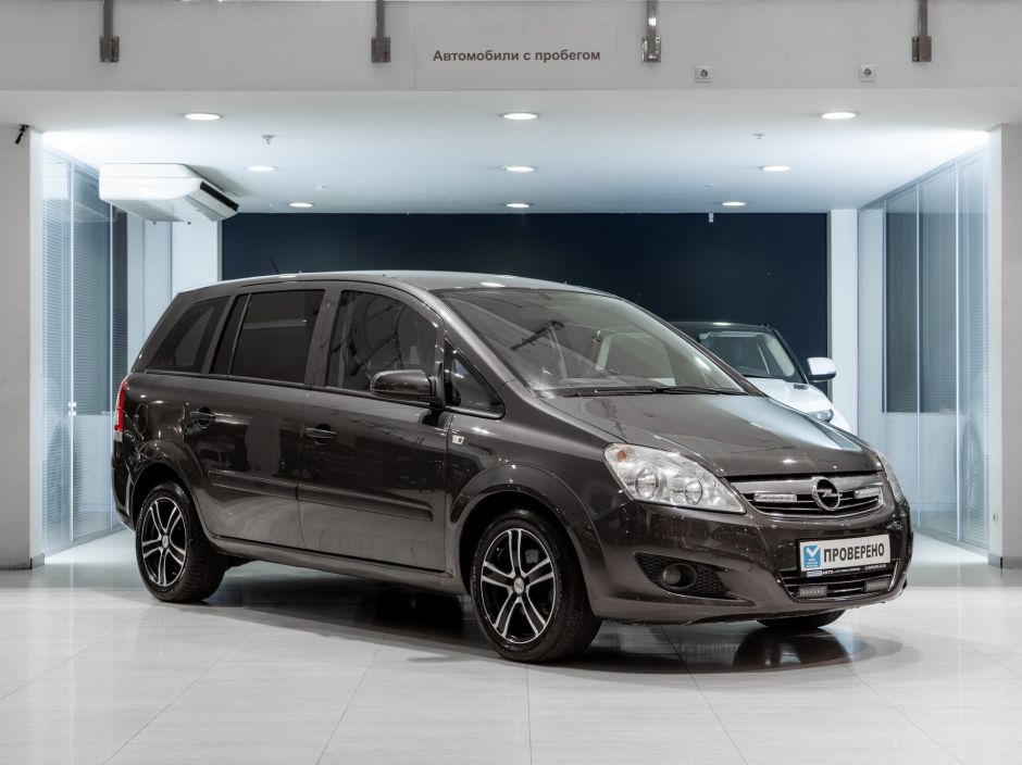 Opel Zafira МКПП, 2008, 137 285 км фото 3