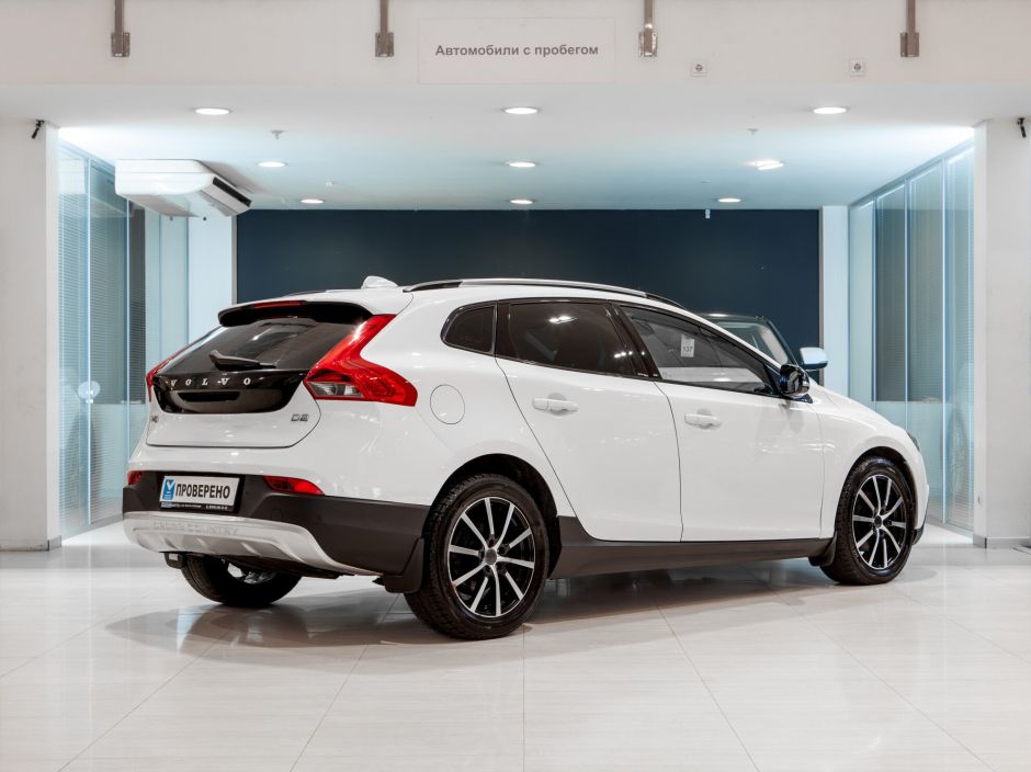 Volvo V40 РКПП, 2014, 150 365 км фото 2