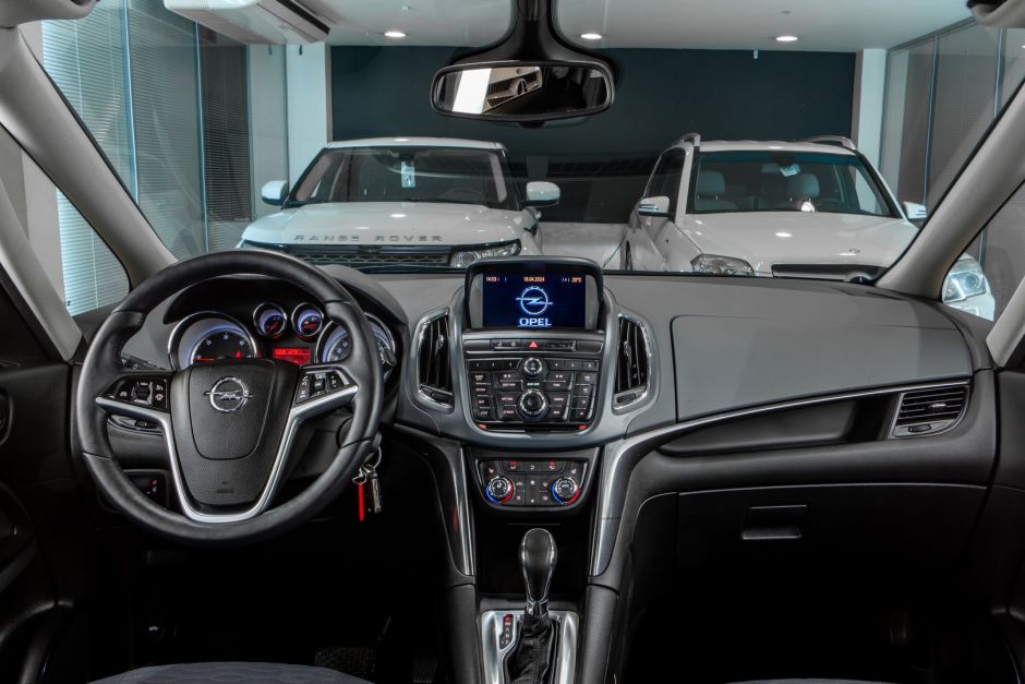 Opel Zafira АКПП, 2013, 138 259 км фото 12