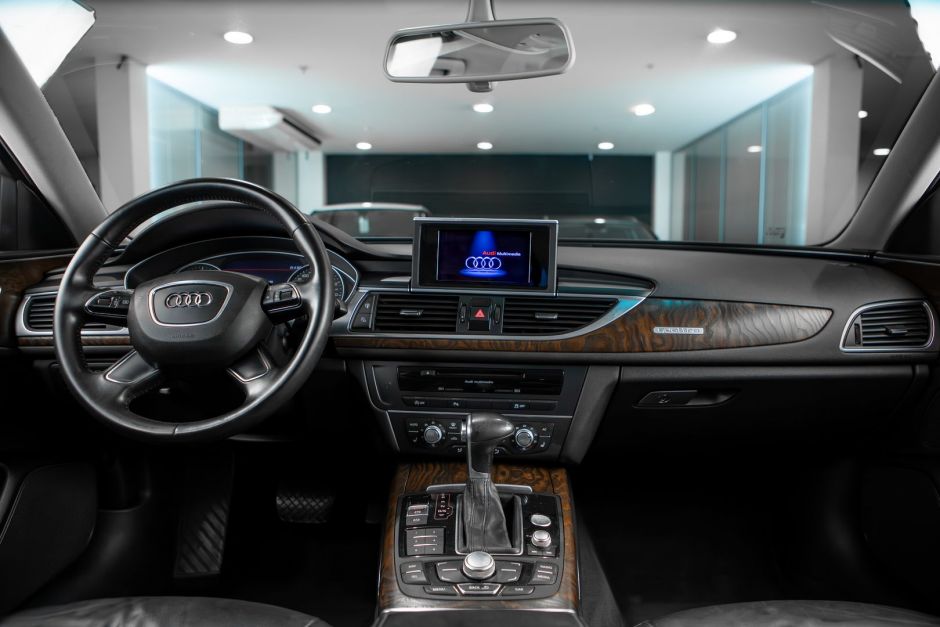 Audi A6 РКПП, 2013, 135 260 км фото 8