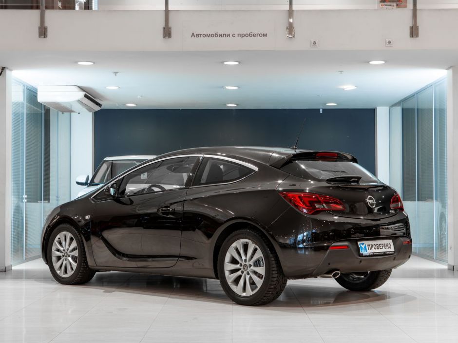 Opel Astra GTC АКПП, 2012, 152 987 км фото 4
