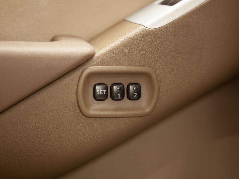 Nissan Pathfinder АКПП, 2008, 155 000 км фото 11