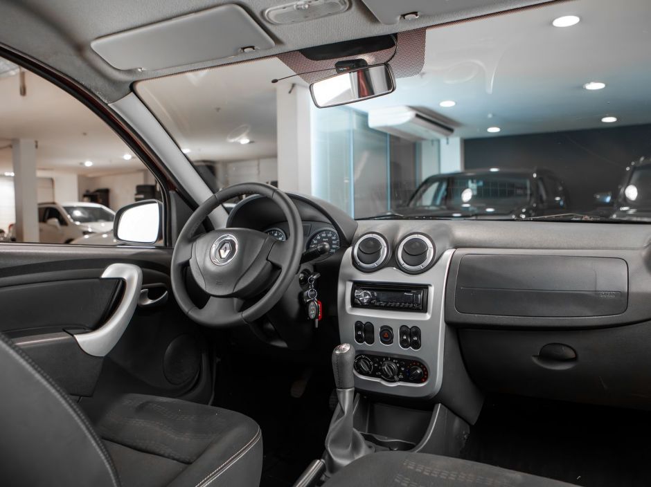 Renault Sandero Stepway МКПП, 2014, 138 361 км фото 5