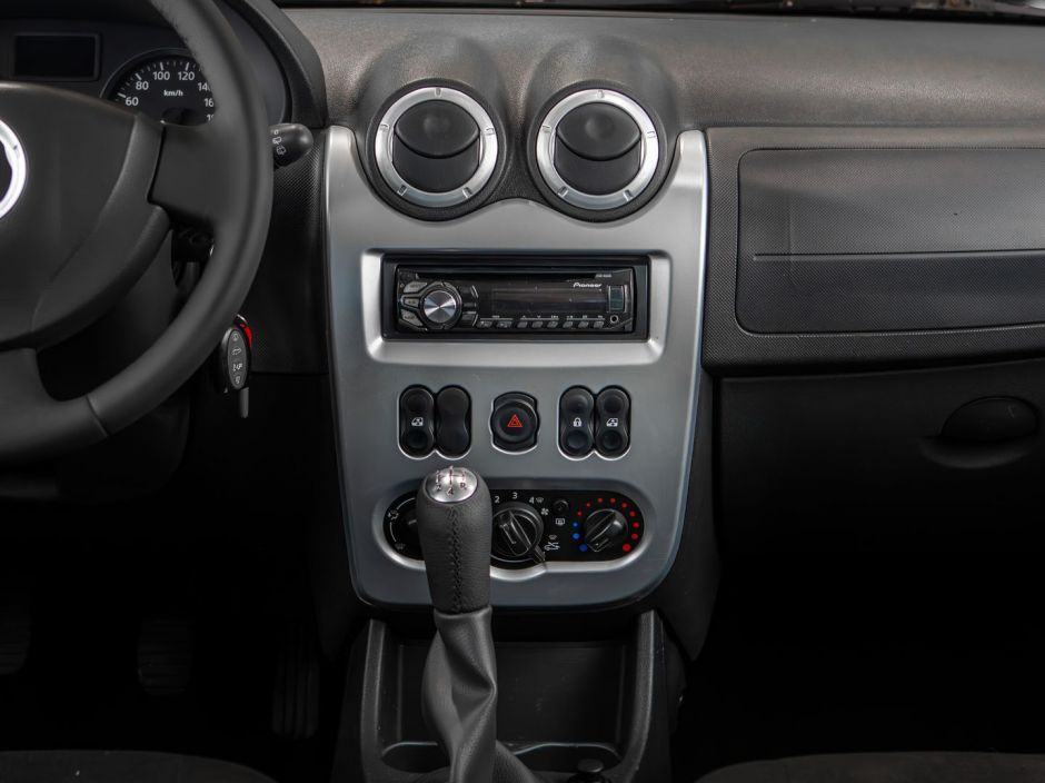 Renault Sandero Stepway МКПП, 2014, 138 361 км фото 14