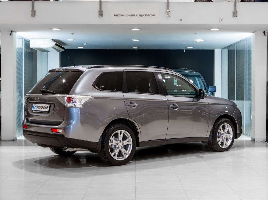Mitsubishi Outlander CVT, 2012, 109 899 км фото 2