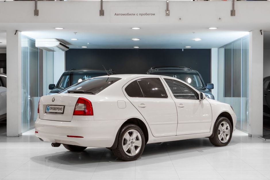 Skoda Octavia АКПП, 2012, 141 250 км фото 2