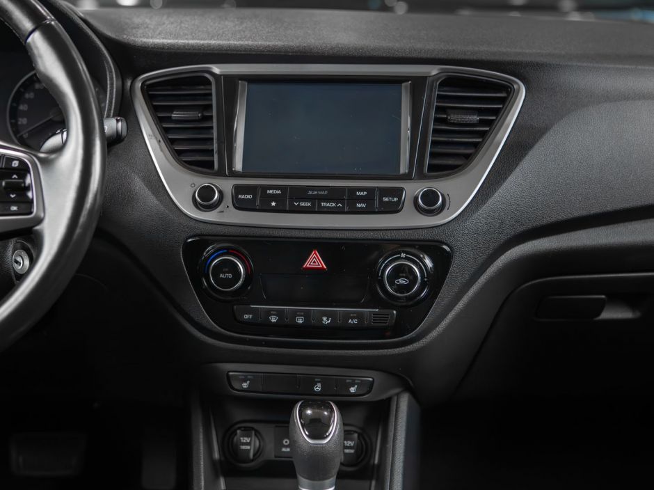 Hyundai Solaris АКПП, 2018, 95 498 км фото 7