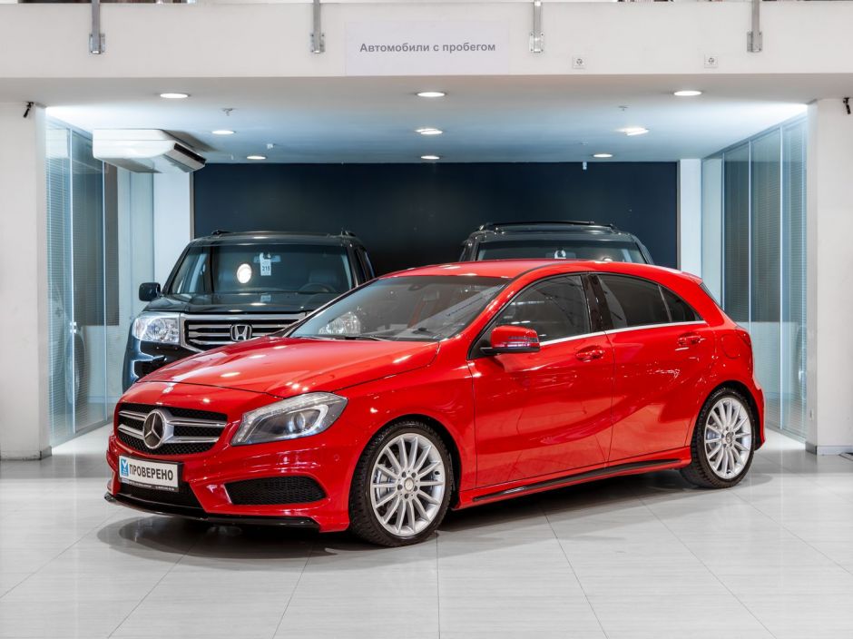 Mercedes-Benz A-класс РКПП, 2014, 135 238 км фото 1