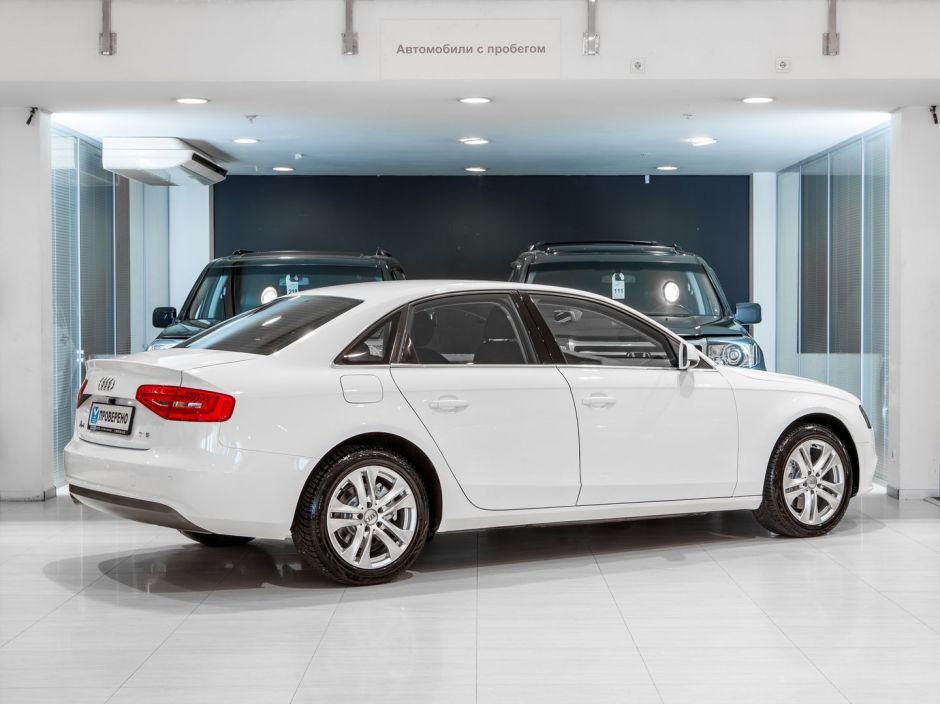 Audi A4 CVT, 2012, 147 608 км фото 2